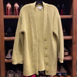 Great thick cardigan sweater. Excellent condition